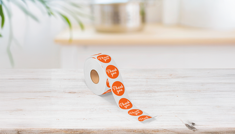 Roll of printed round labels